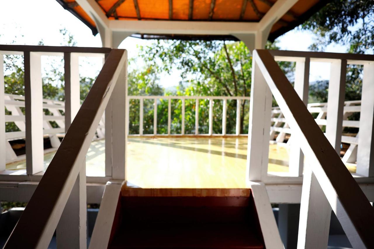 פאלולם Temple Garden Seaside Cottages מראה חיצוני תמונה