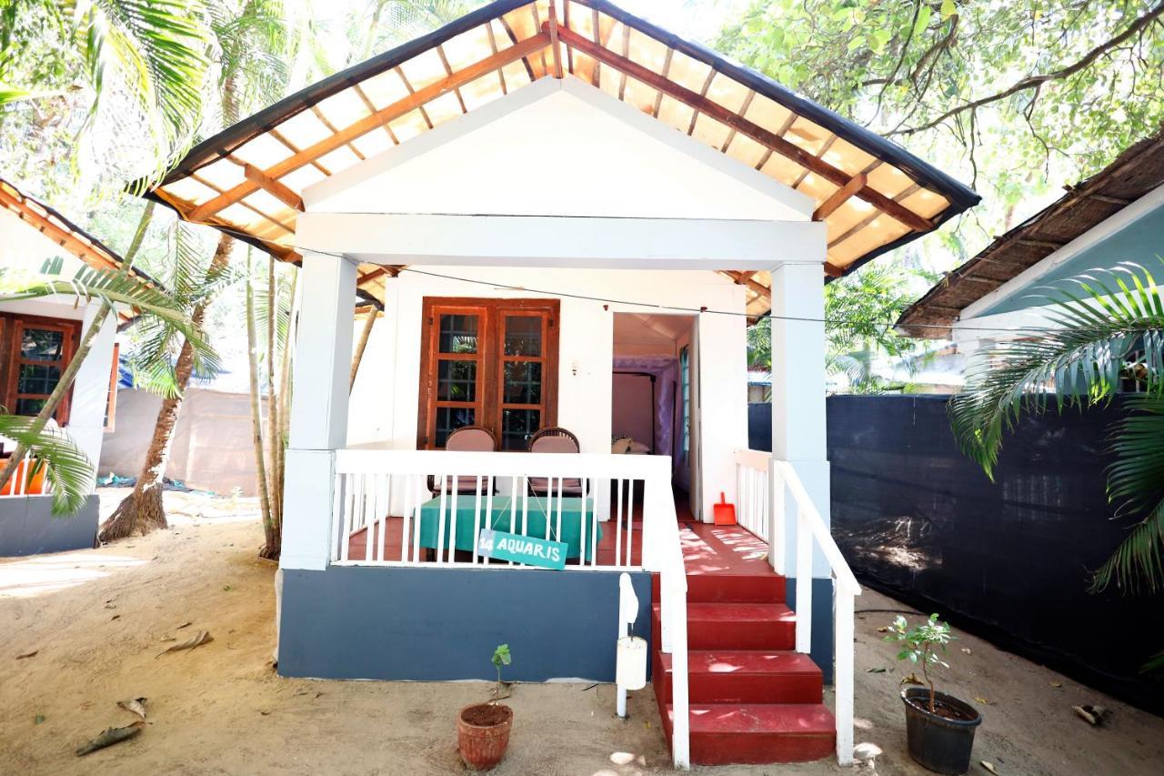 פאלולם Temple Garden Seaside Cottages מראה חיצוני תמונה