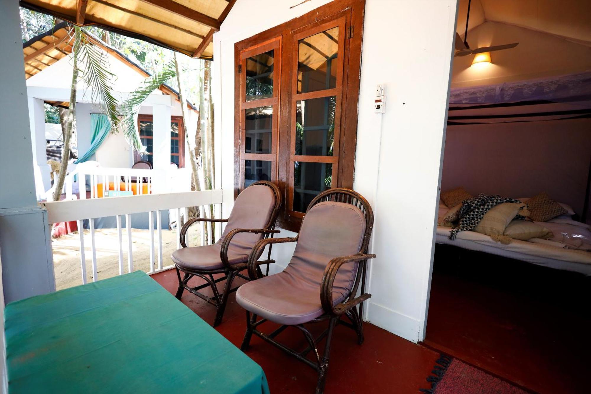 פאלולם Temple Garden Seaside Cottages מראה חיצוני תמונה